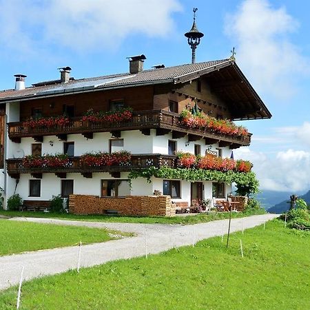 Embacher Marianne - Rotharlhof Hopfgarten im Brixental Luaran gambar